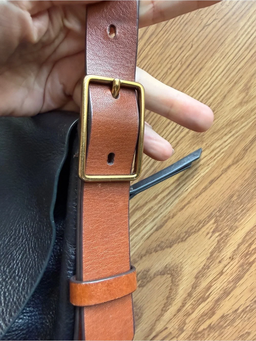 Fossil Black Soft Leather Crossbody Bag Gold Key Charm